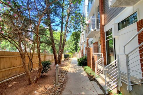 295-McDonald-Ave-Charlotte-NC-28203-11