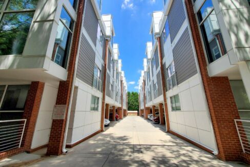 295-McDonald-Ave-Charlotte-NC-28203-18