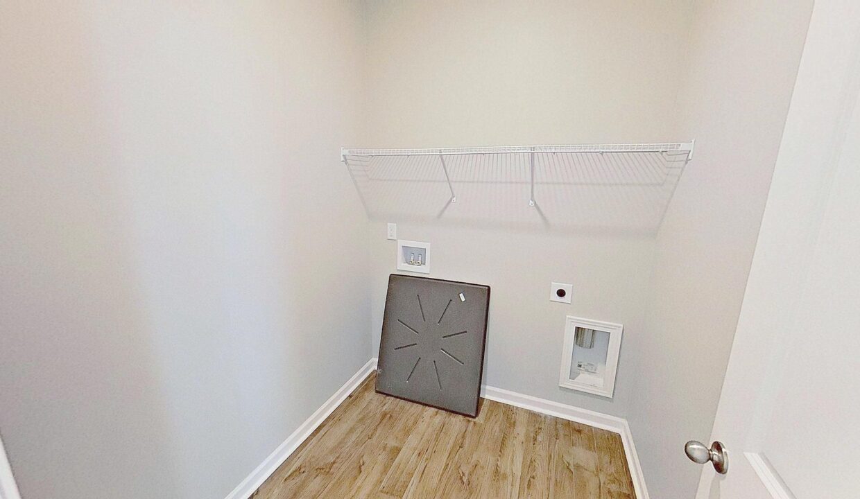 349-Silicon-Dr-Greenville-SC-29605-33
