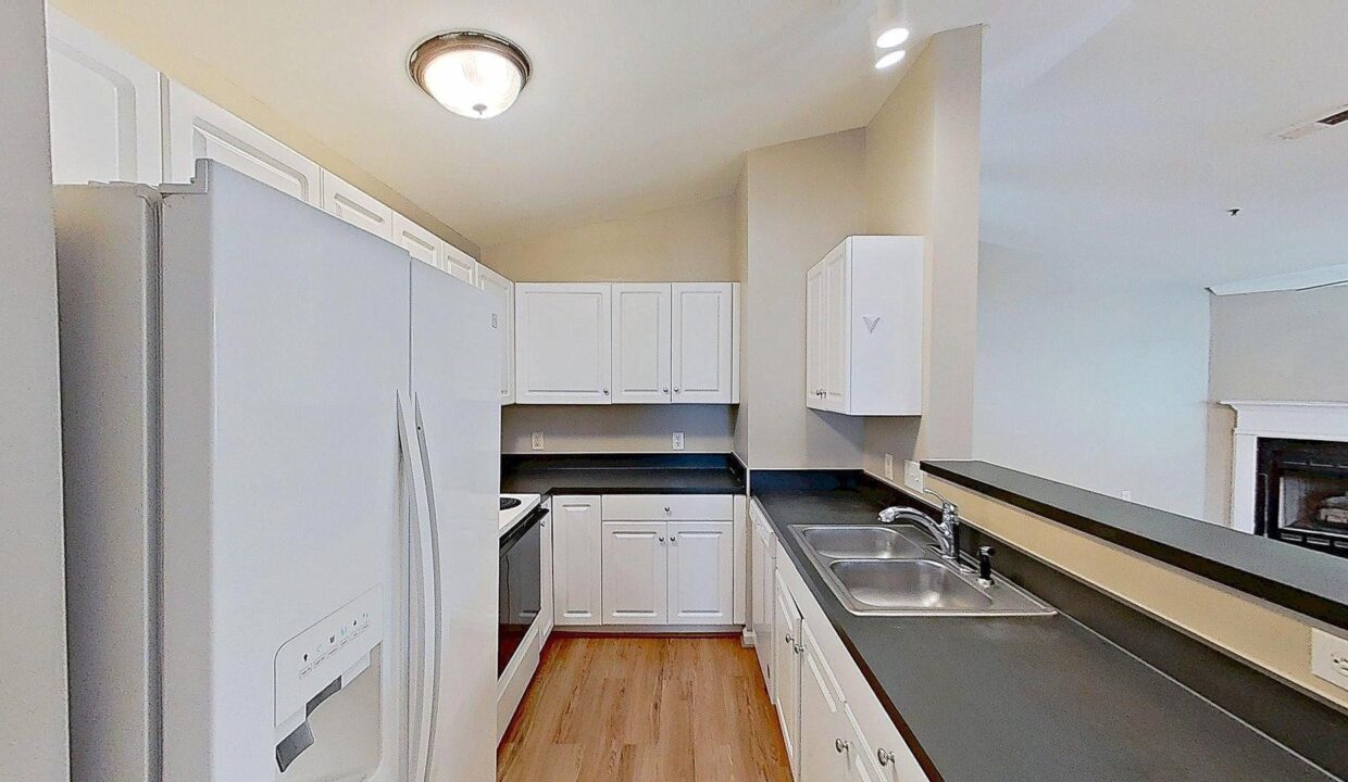 3709-Morris-Farm-Dr-3A-Greensboro-NC-27409-14