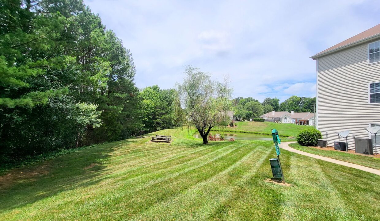 3709-Morris-Farm-Dr-3A-Greensboro-NC-27409-25