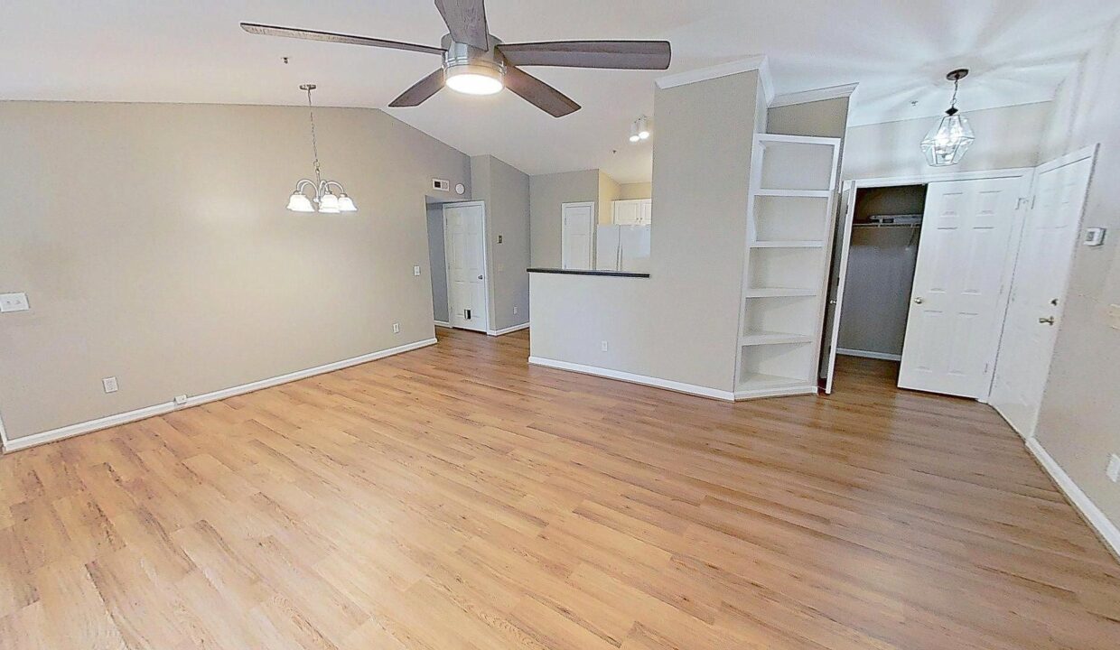 3709-Morris-Farm-Dr-3A-Greensboro-NC-27409-4