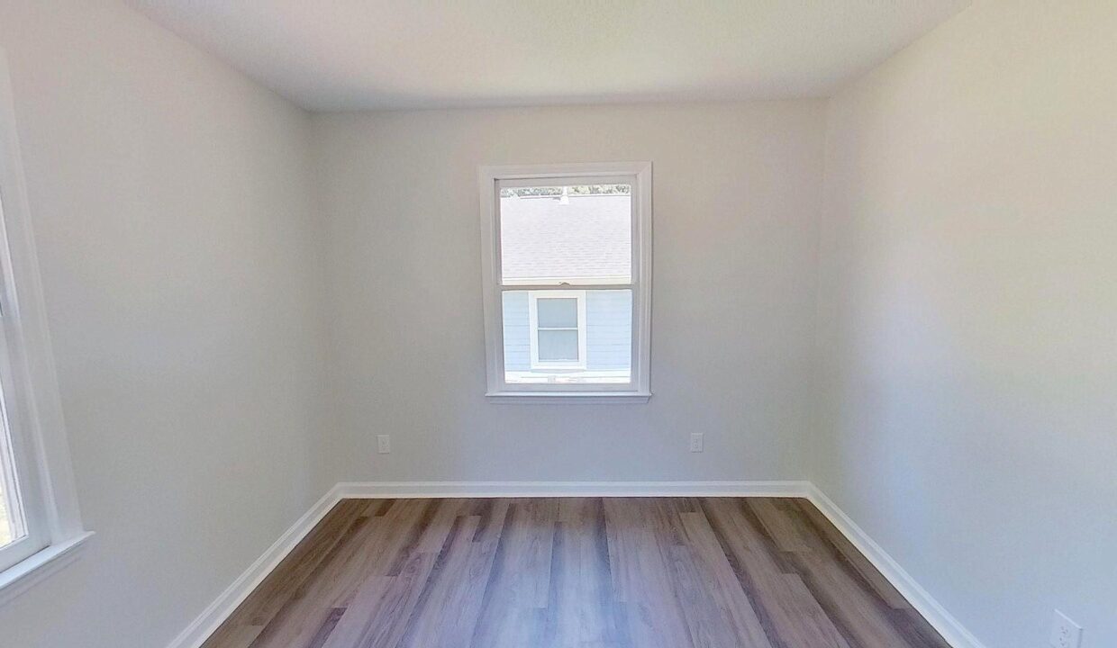 4006-Coltrain-Rd-A-Greensboro-NC-27455-14