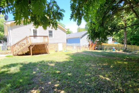 4006-Coltrain-Rd-A-Greensboro-NC-27455-15