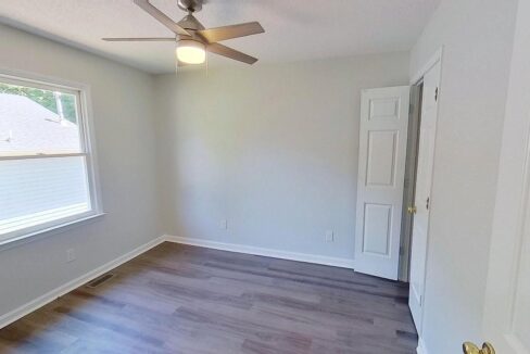 4006-Coltrain-Rd-A-Greensboro-NC-27455-16