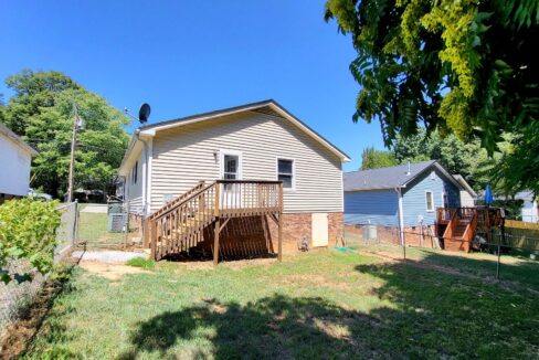 4006-Coltrain-Rd-A-Greensboro-NC-27455-21