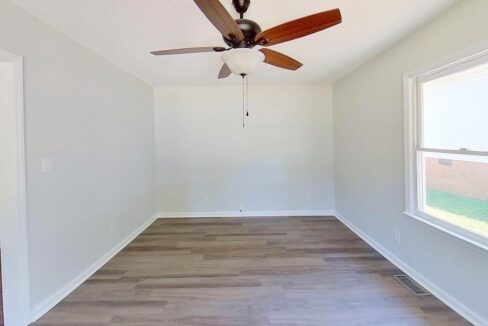 4006-Coltrain-Rd-A-Greensboro-NC-27455-28