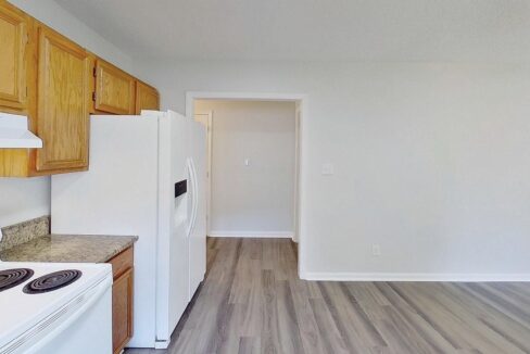 4006-Coltrain-Rd-A-Greensboro-NC-27455-31
