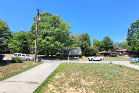 4006-Coltrain-Rd-A-Greensboro-NC-27455-33