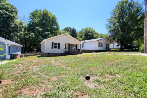 4006-Coltrain-Rd-A-Greensboro-NC-27455-36