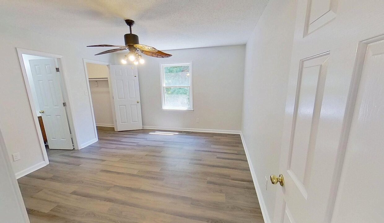 4006-Coltrain-Rd-A-Greensboro-NC-27455-4
