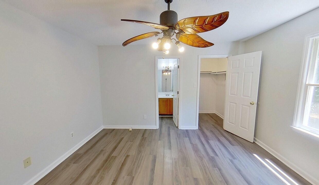 4006-Coltrain-Rd-A-Greensboro-NC-27455-6
