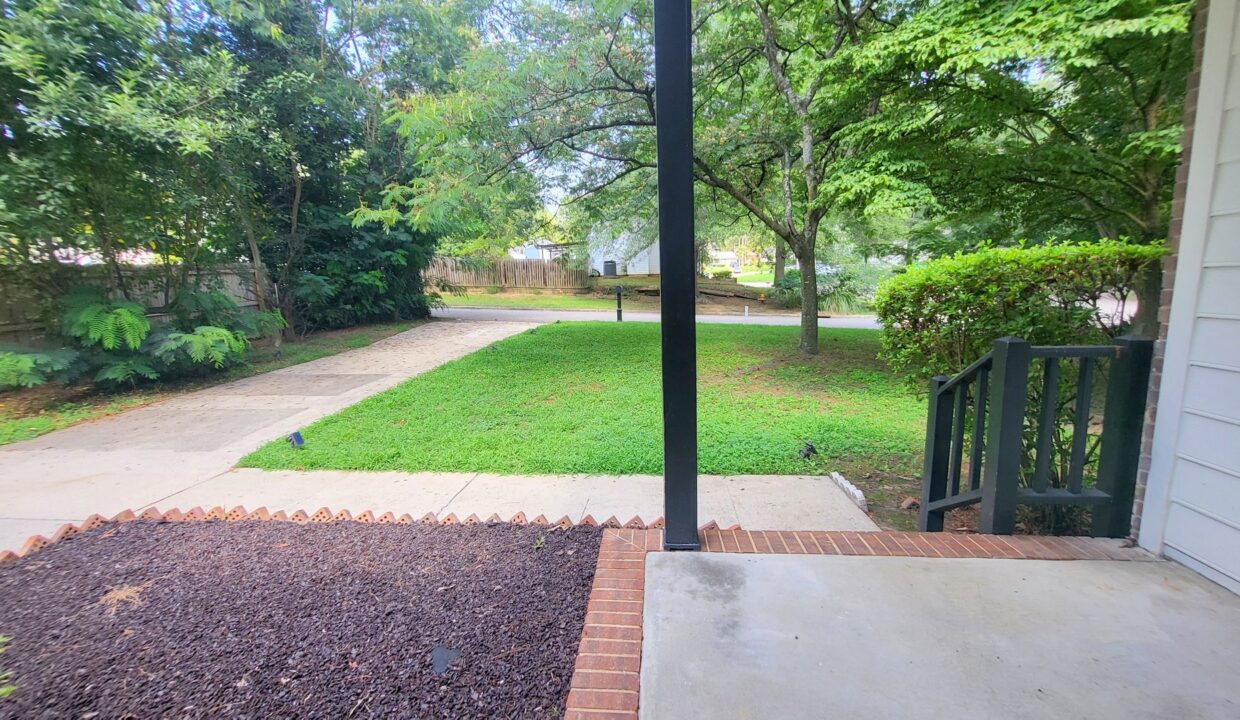 4601-Kresson-Pl-Raleigh-NC-27616-25