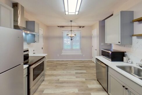 4601-Kresson-Pl-Raleigh-NC-27616-31