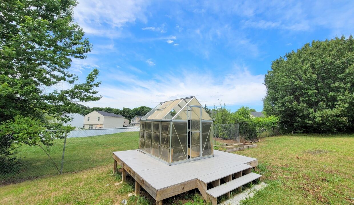 509-Rosecrest-Dr-High-Point-NC-27260-10