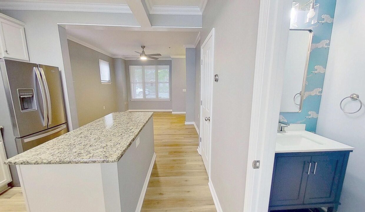 526-E-9th-St-Charlotte-NC-28202-15