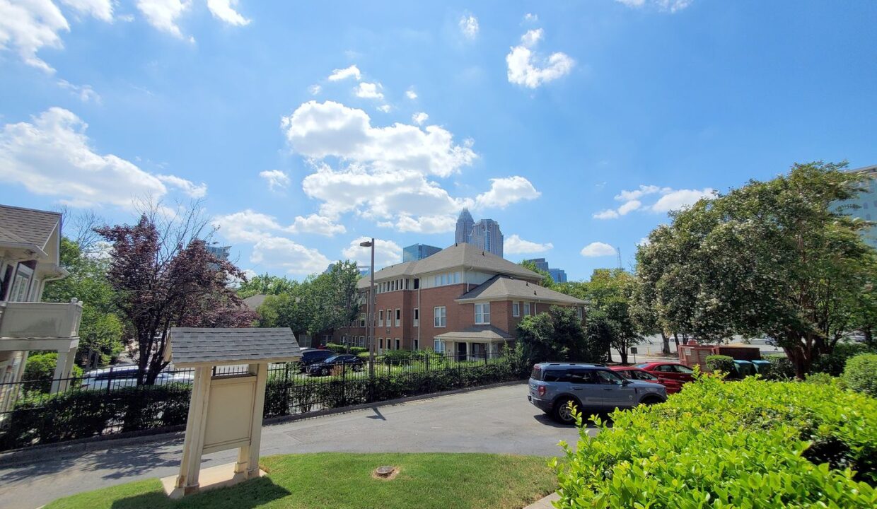 526-E-9th-St-Charlotte-NC-28202-16