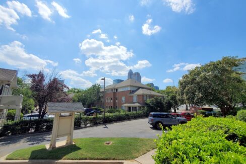 526-E-9th-St-Charlotte-NC-28202-16