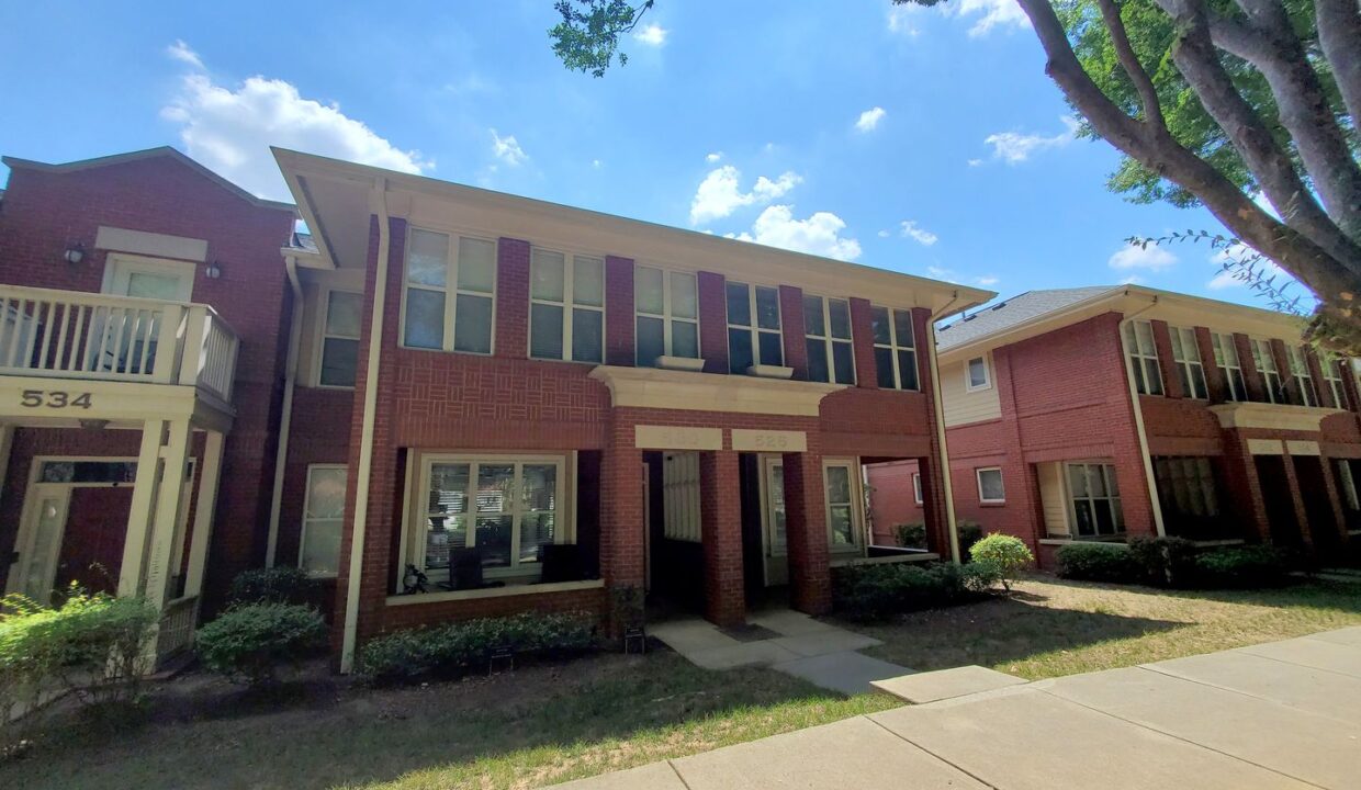 526-E-9th-St-Charlotte-NC-28202-29