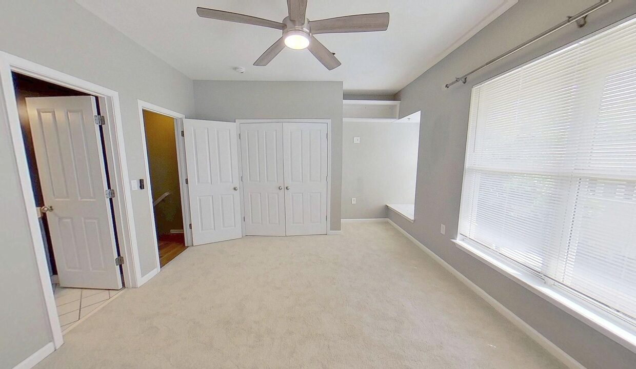 526-E-9th-St-Charlotte-NC-28202-35