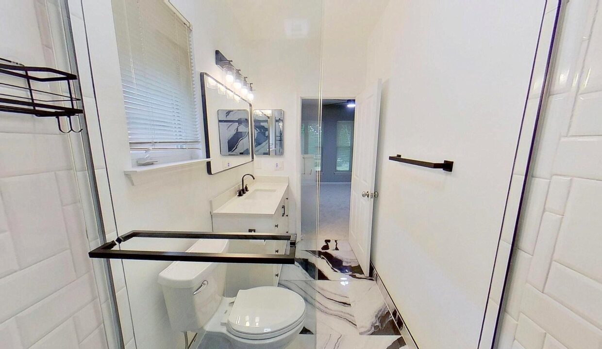526-E-9th-St-Charlotte-NC-28202-37