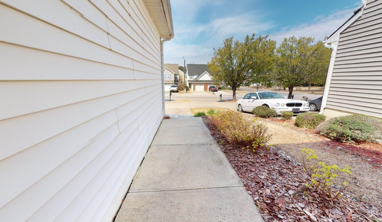 5268-Eagle-Trace-Dr-Raleigh-NC-27604-3