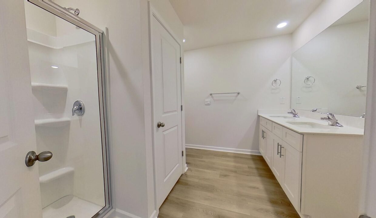 5403-Avery-Dr-Trinity-NC-27370-16