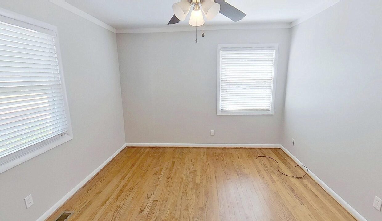5404-Olive-Rd-Raleigh-NC-27606-31
