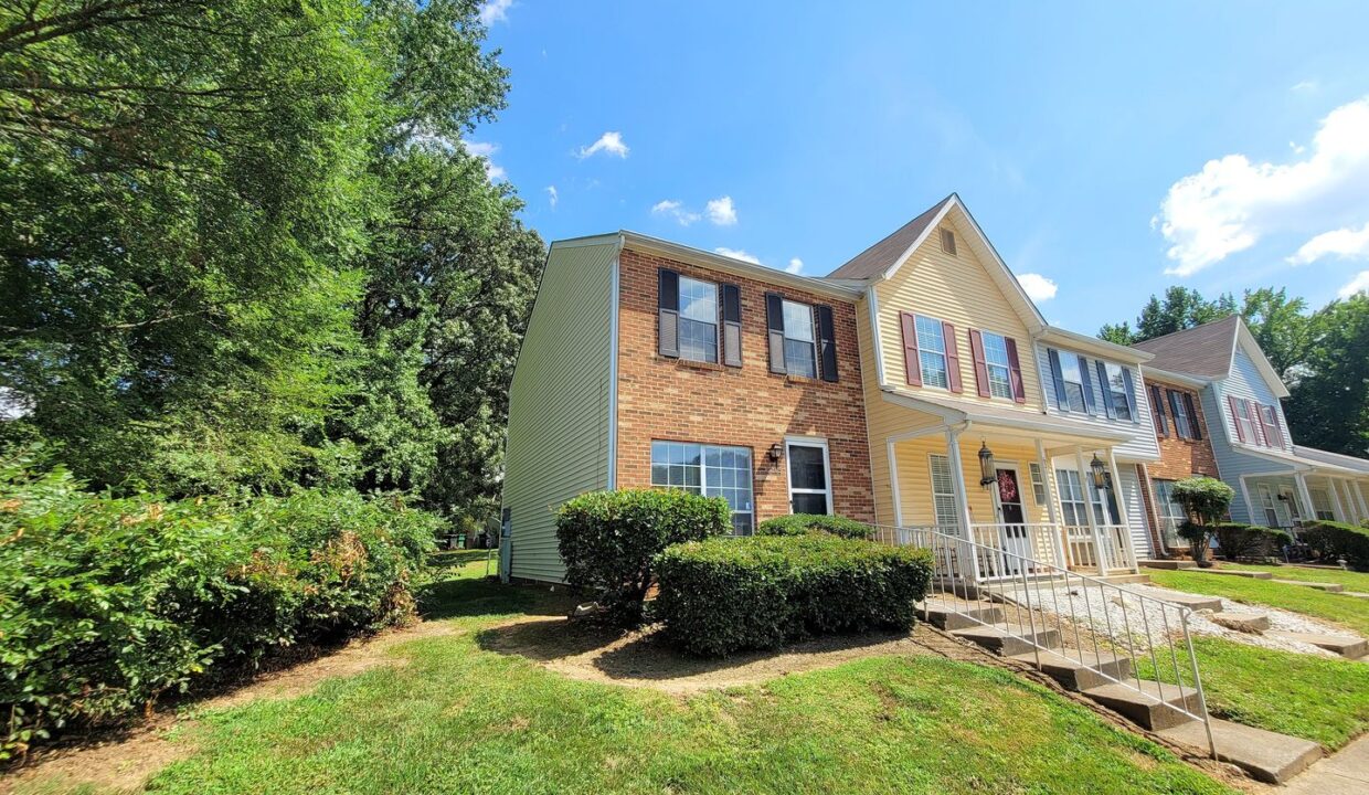6209-Windsor-Gate-Ln-Charlotte-NC-28215-9