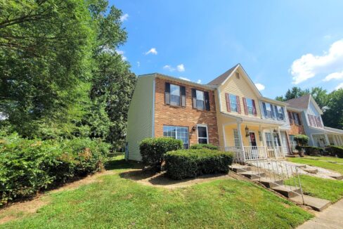 6209-Windsor-Gate-Ln-Charlotte-NC-28215-9
