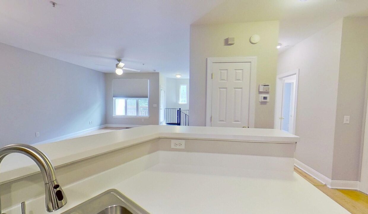 6712-Mallard-Park-Dr-Charlotte-NC-28262-16