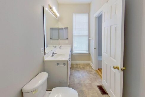 6712-Mallard-Park-Dr-Charlotte-NC-28262-30