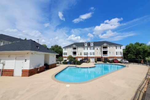 6712-Mallard-Park-Dr-Charlotte-NC-28262-33