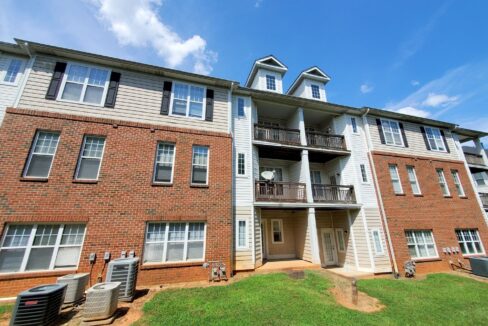 6712-Mallard-Park-Dr-Charlotte-NC-28262-42