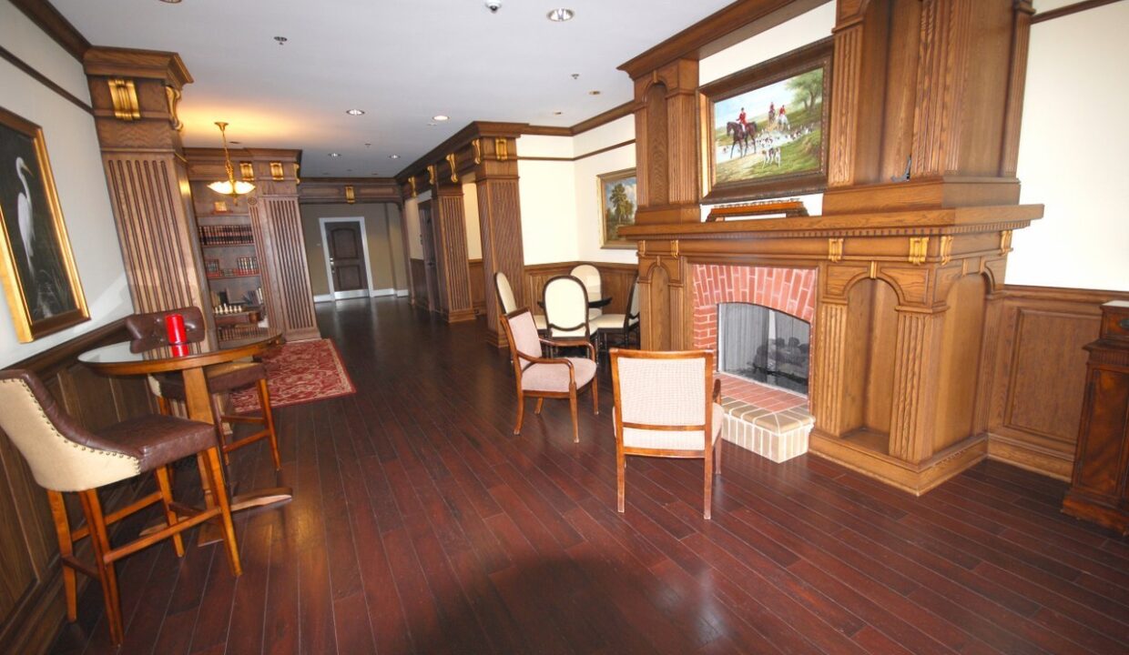 710-Independence-Pl-609-Raleigh-NC-27603-25
