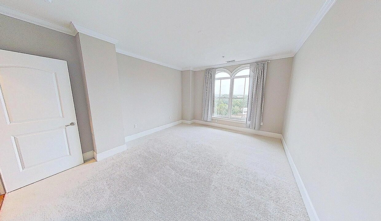 710-Independence-Pl-609-Raleigh-NC-27603-35