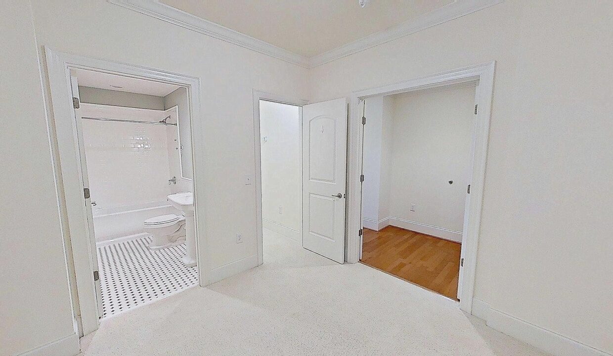 710-Independence-Pl-609-Raleigh-NC-27603-45