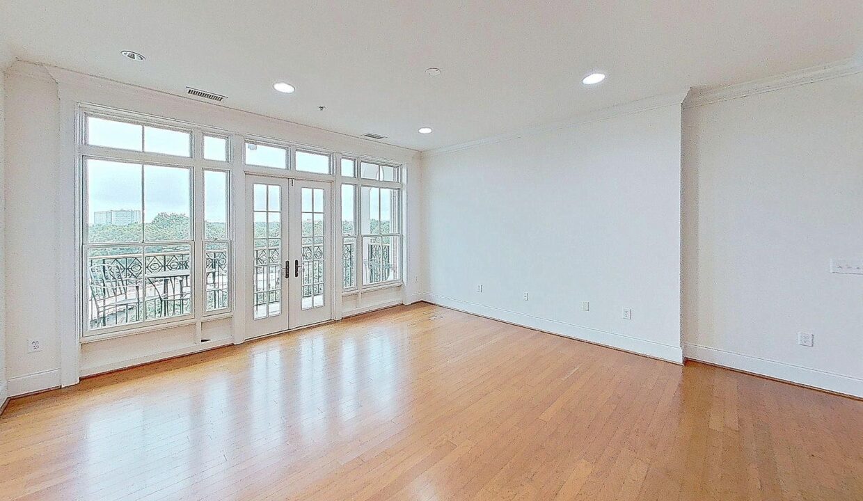 710-Independence-Pl-609-Raleigh-NC-27603-47
