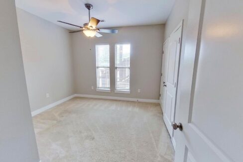 827-Seigle-Point-Dr-Charlotte-NC-28204-11