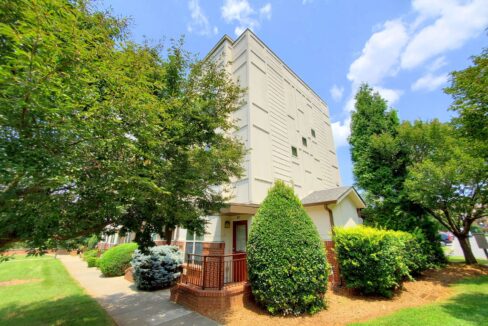 827-Seigle-Point-Dr-Charlotte-NC-28204-19