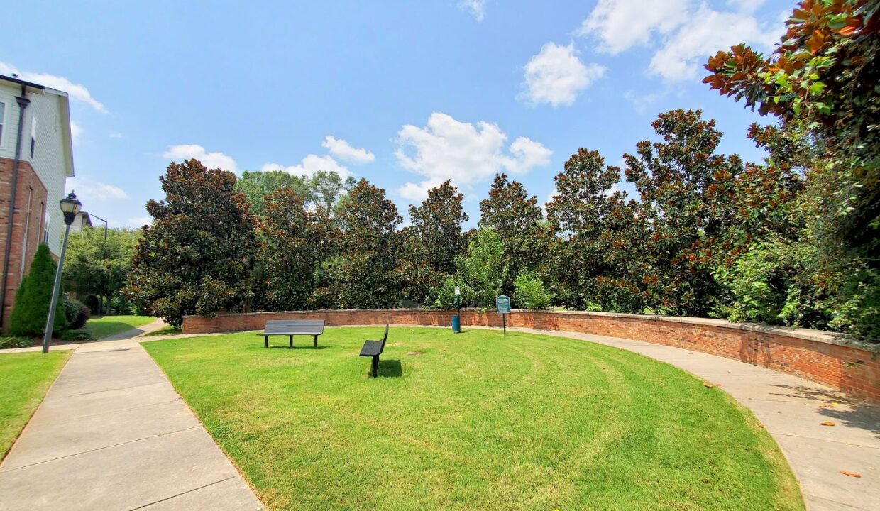 827-Seigle-Point-Dr-Charlotte-NC-28204-24
