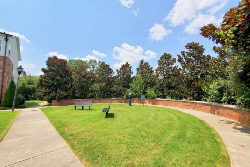 827-Seigle-Point-Dr-Charlotte-NC-28204-24