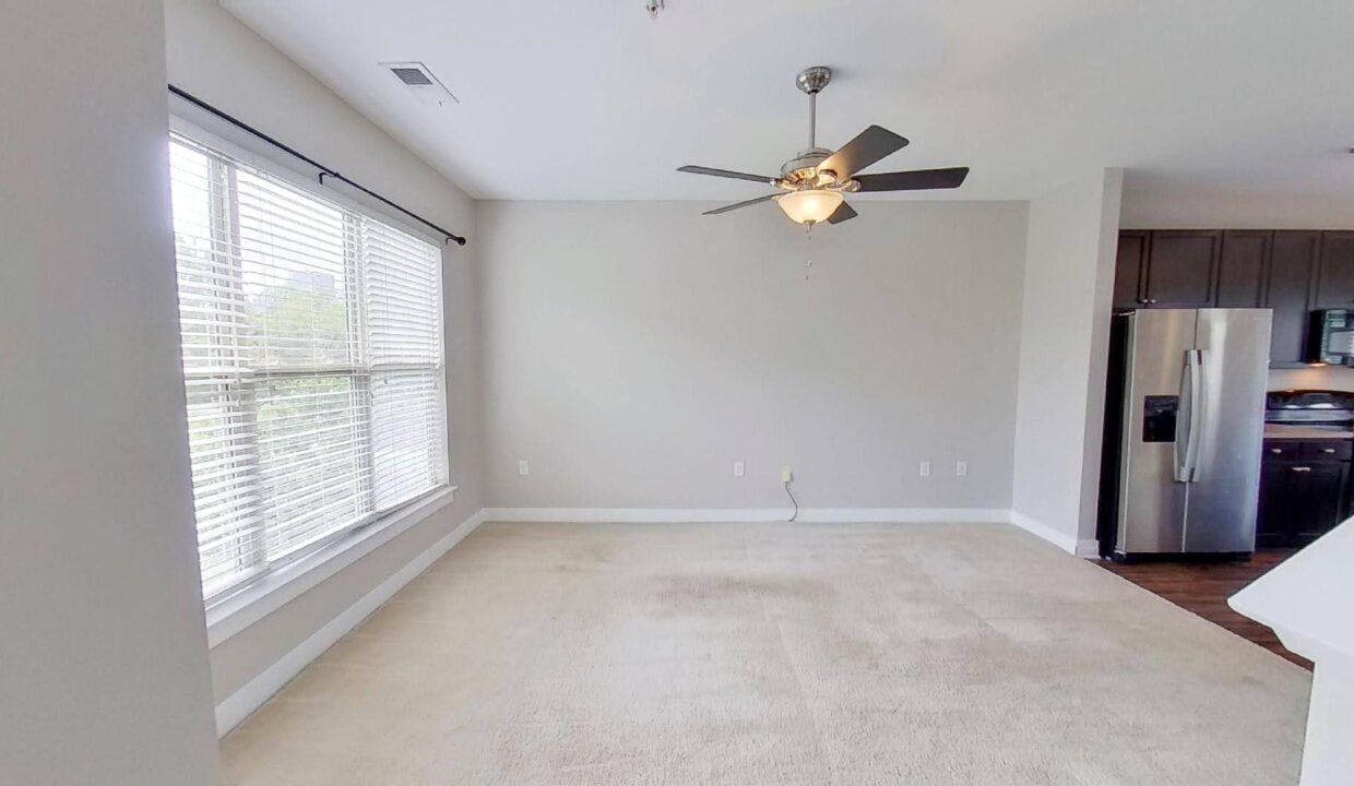 827-Seigle-Point-Dr-Charlotte-NC-28204-26