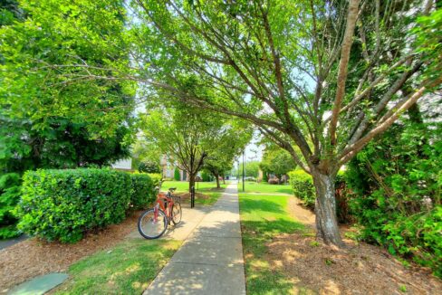 827-Seigle-Point-Dr-Charlotte-NC-28204-27