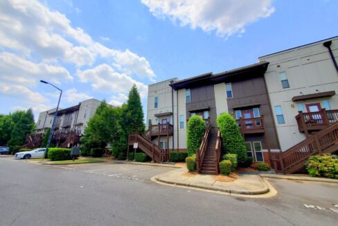 827-Seigle-Point-Dr-Charlotte-NC-28204-29
