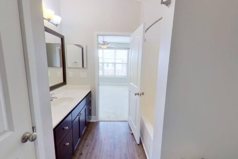 827-Seigle-Point-Dr-Charlotte-NC-28204-35
