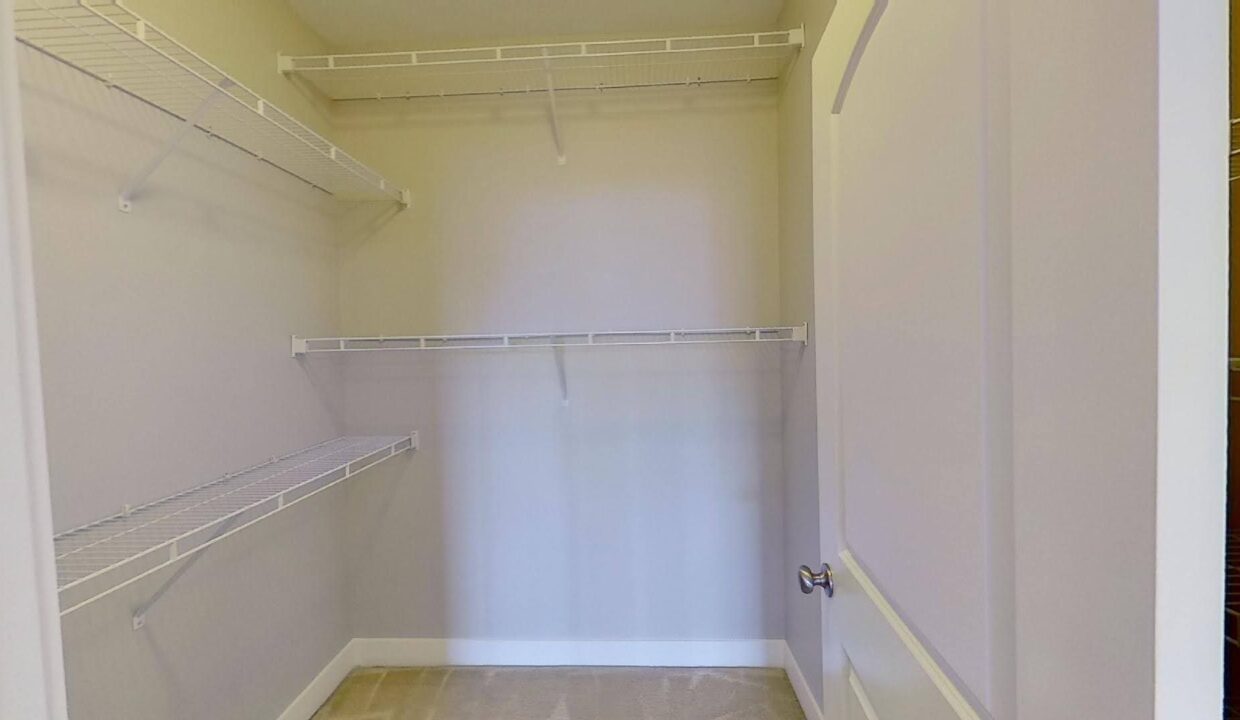 827-Seigle-Point-Dr-Charlotte-NC-28204-36