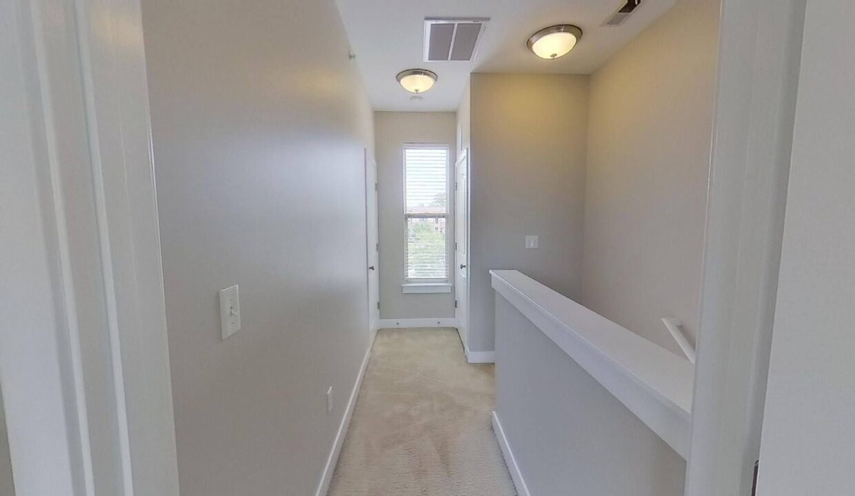 827-Seigle-Point-Dr-Charlotte-NC-28204-37