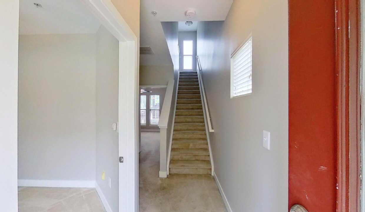 827-Seigle-Point-Dr-Charlotte-NC-28204-38