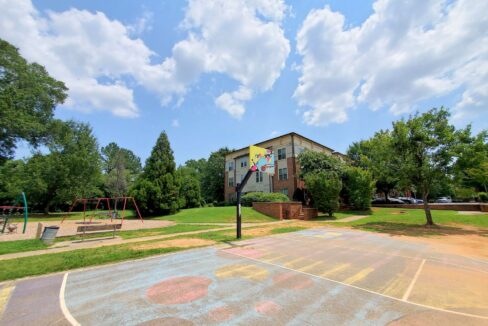 827-Seigle-Point-Dr-Charlotte-NC-28204-4